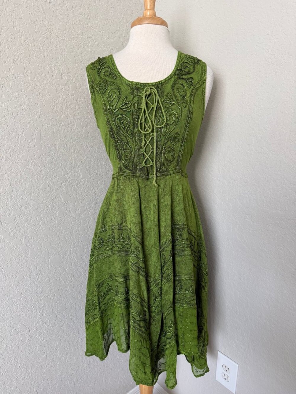 Sakkas NWT Green Boho Lace-Up Corset Midi Dress Renfaire Fairy Goblin Size S/M